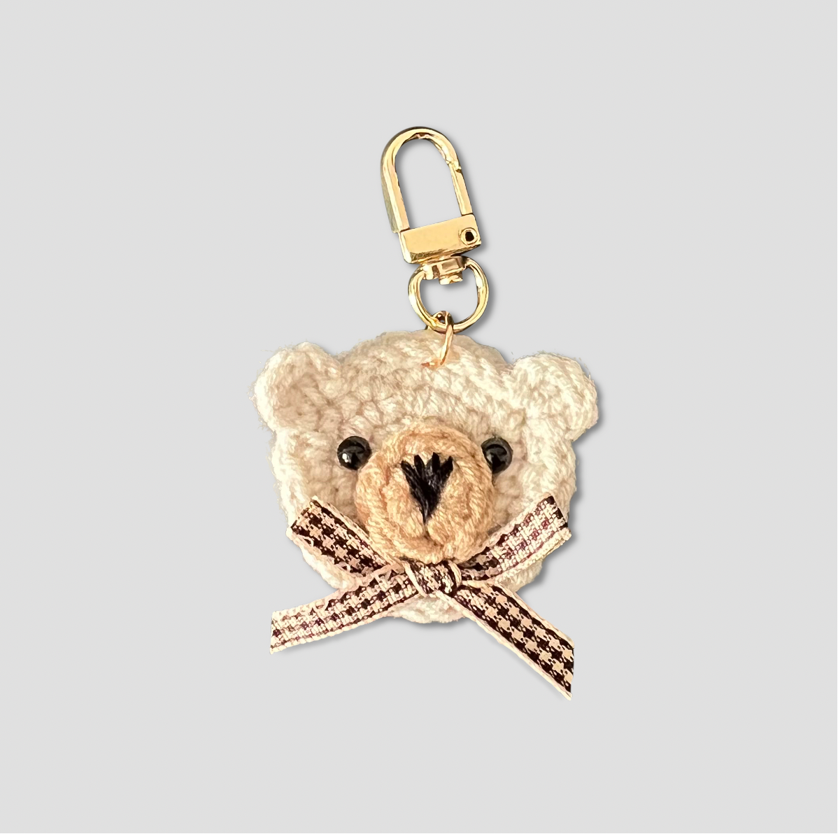 Bear pendant white