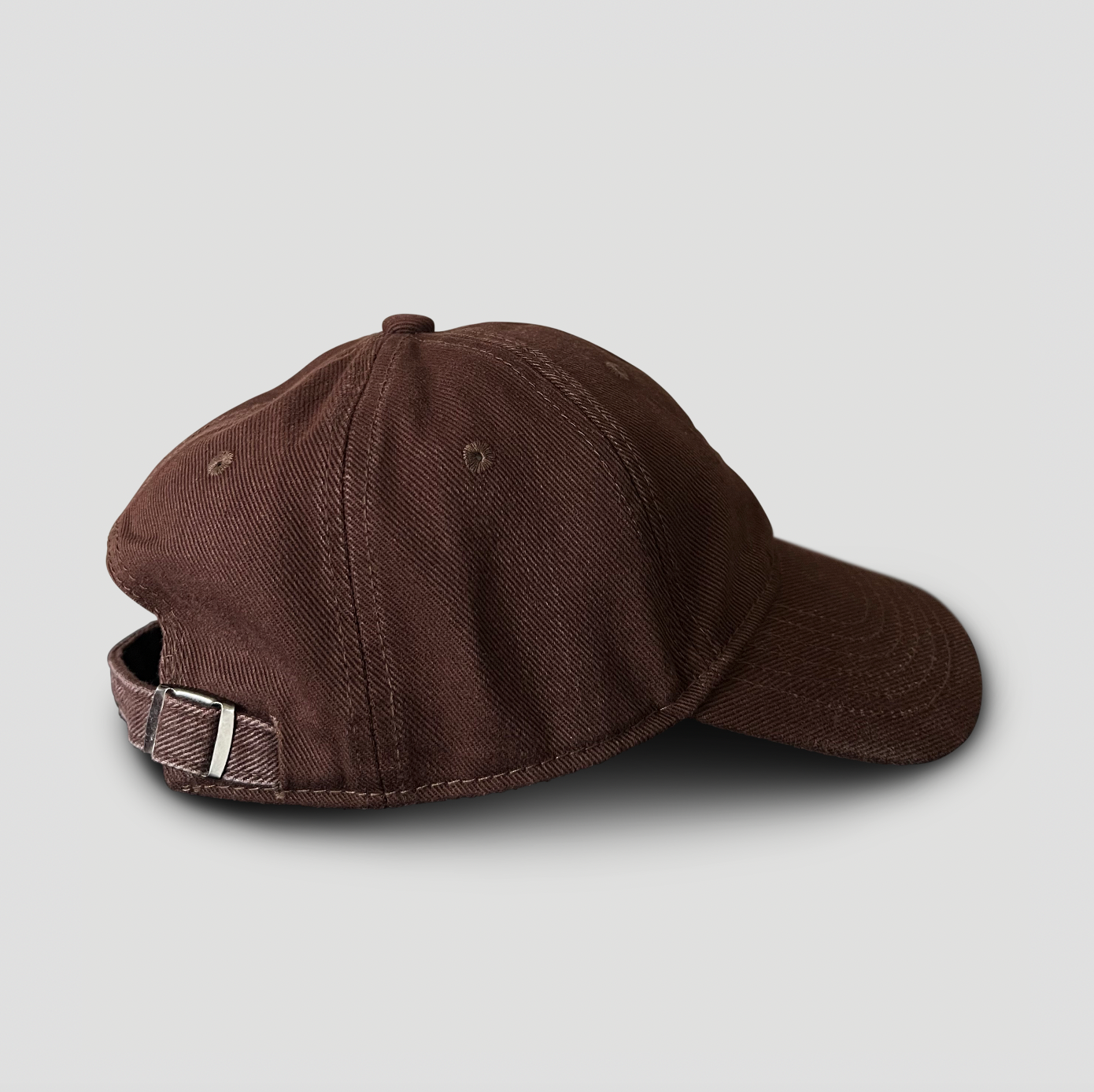 Baseball-Cap mit Dackel Stickerei - braun