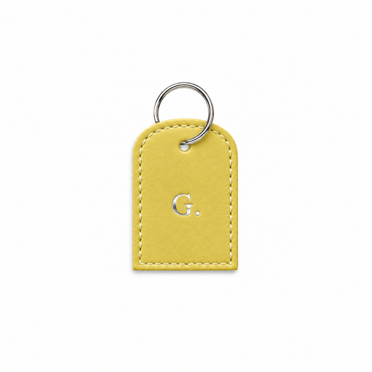 Buchstaben Tag Classy butter yellow von ALECOO, Buchstabe in Silberfolie, silberner Ring